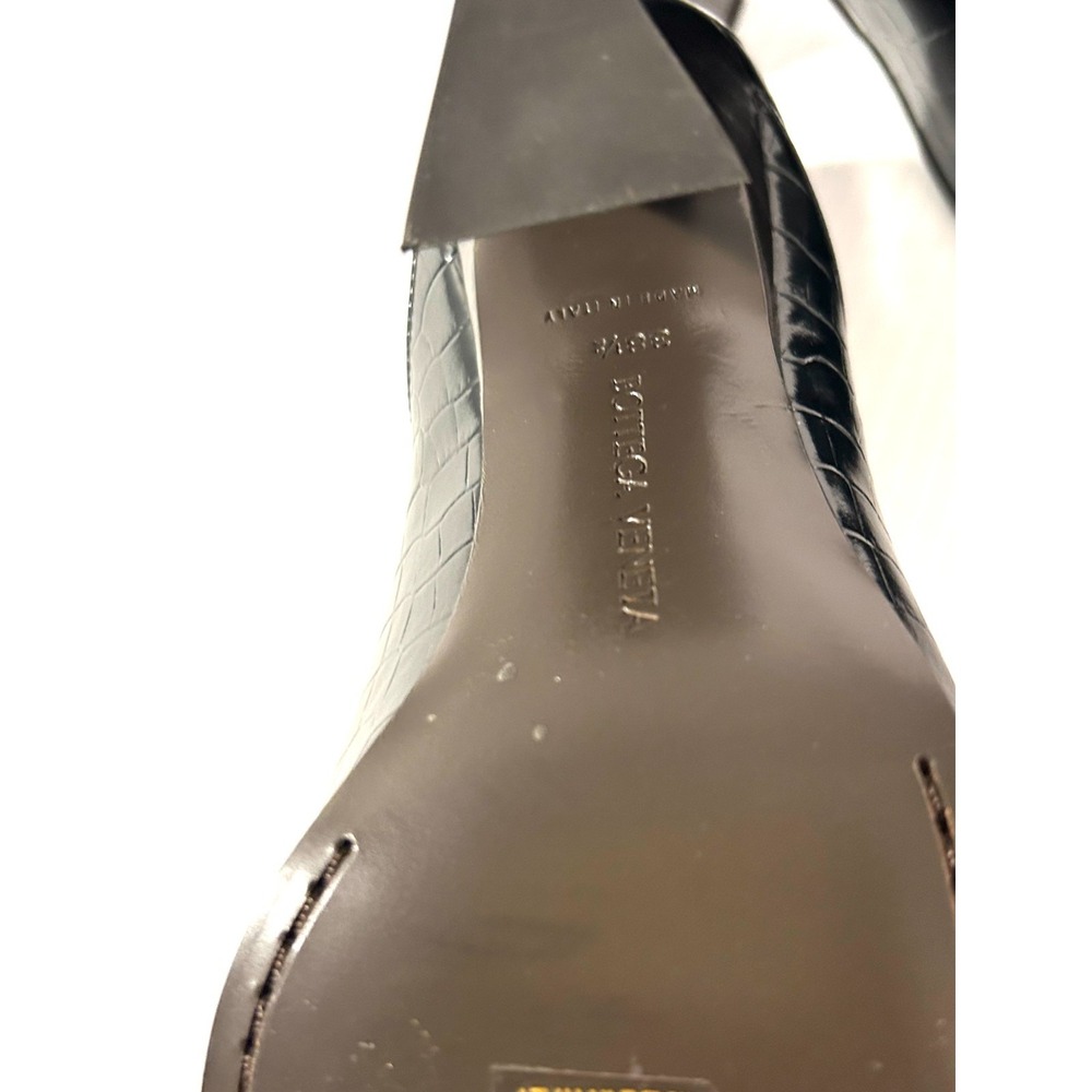 Bottega Veneta Black Lewis Leather Heels Pumps 39.5 $1,550 Gorgeous! NEW - Picture 10 of 16